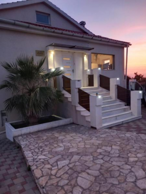 Villa Lara